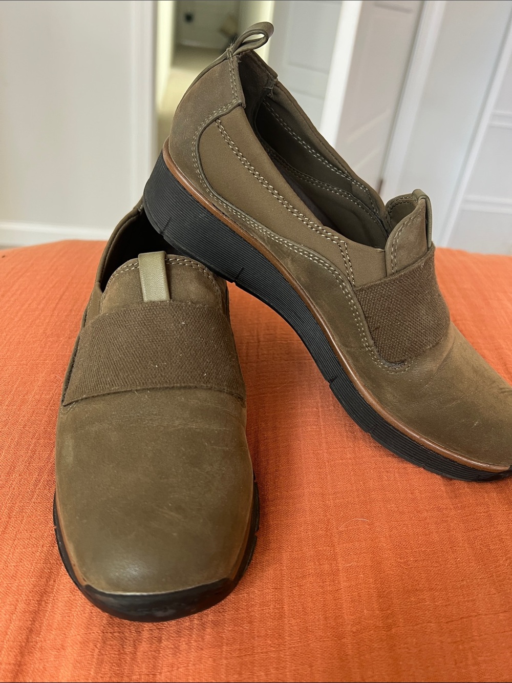 BareTraps Garner Women's Slip-On Loafers in Olive Brown/Green